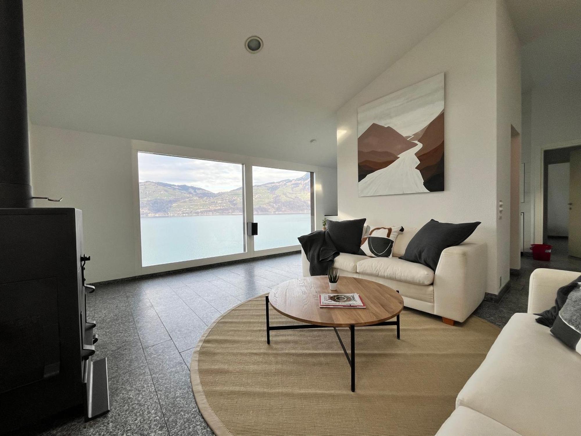 Wohnung Mit Grossartiger Seesicht Und Balkon Spiez Exterior photo