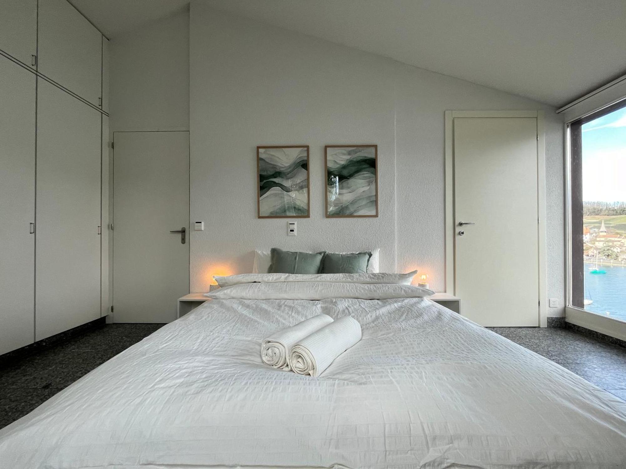 Wohnung Mit Grossartiger Seesicht Und Balkon Spiez Exterior photo